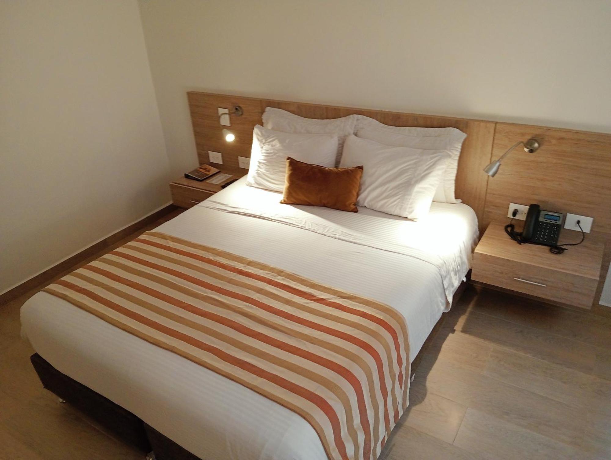 Hotel Lomas 10 Medellin By Dico 外观 照片