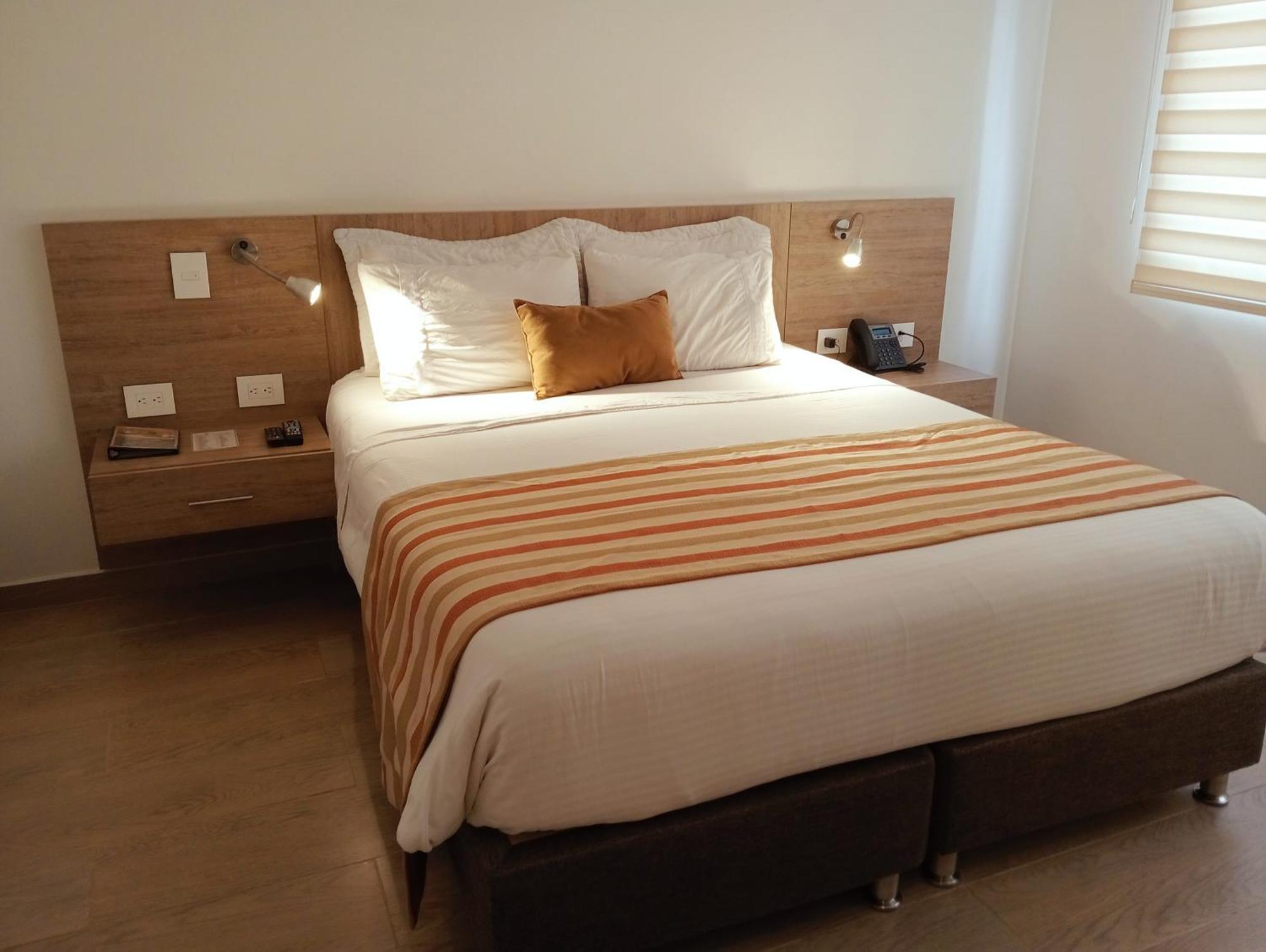 Hotel Lomas 10 Medellin By Dico 外观 照片