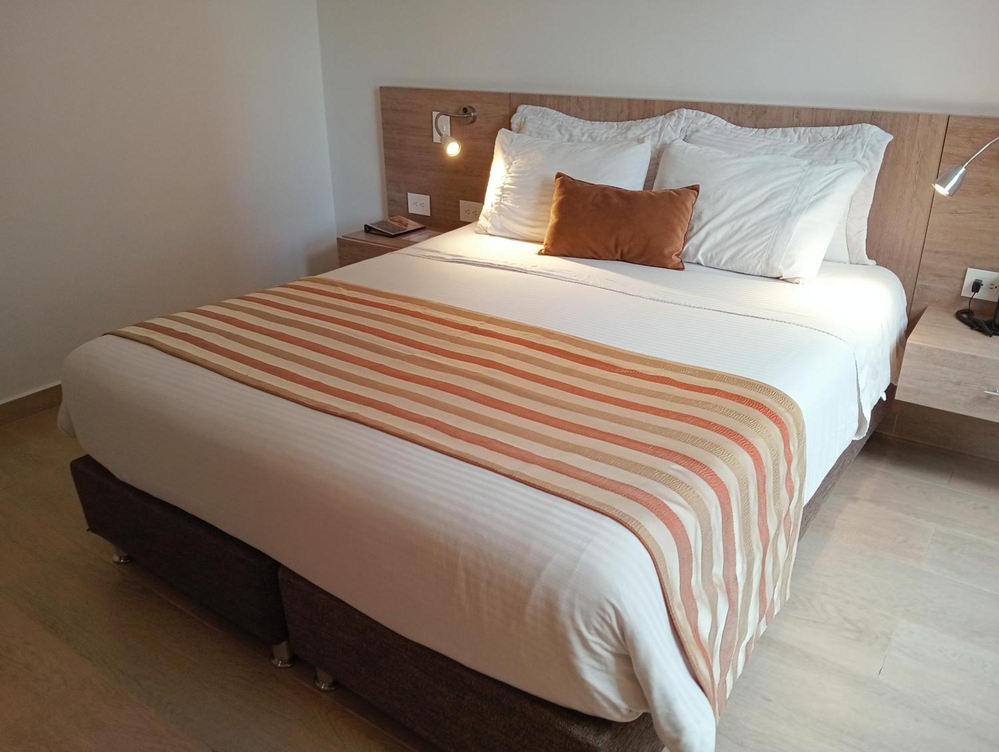 Hotel Lomas 10 Medellin By Dico 外观 照片