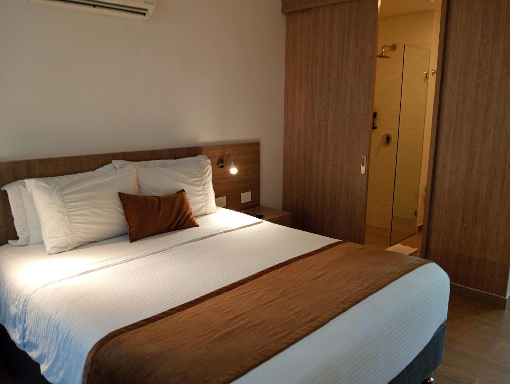 Hotel Lomas 10 Medellin By Dico 外观 照片